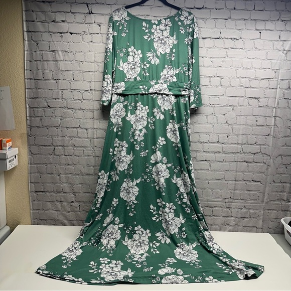Kiyonna Green Floral Long Sleeve Dress size 1X - Picture 3 of 11